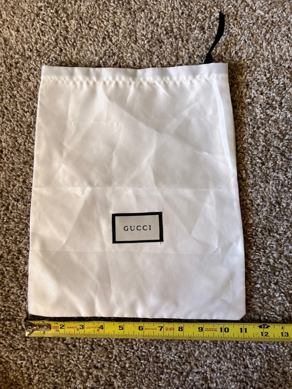 Gucci White Drawstring Logo Dust Pouch with Black Accent